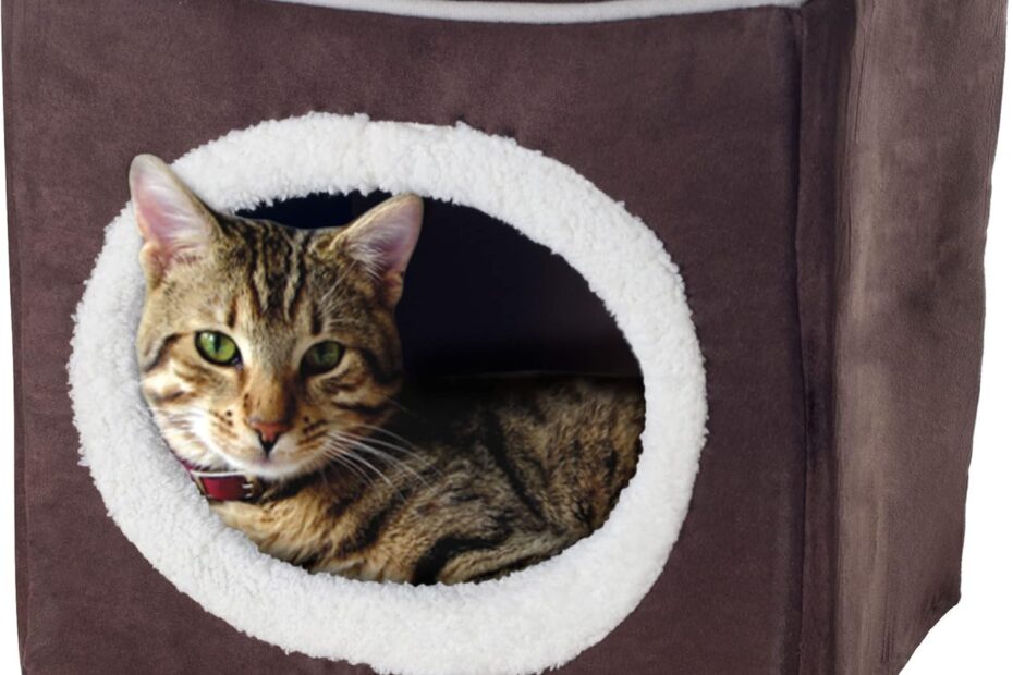 Cozy Comfort: PETMAKER's Versatile Cat House for Small Pets - Review & Recommendations