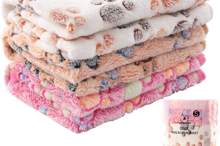 Cozy Comfort: Review of the 3 Pack Cat and Dog Fleece Blankets