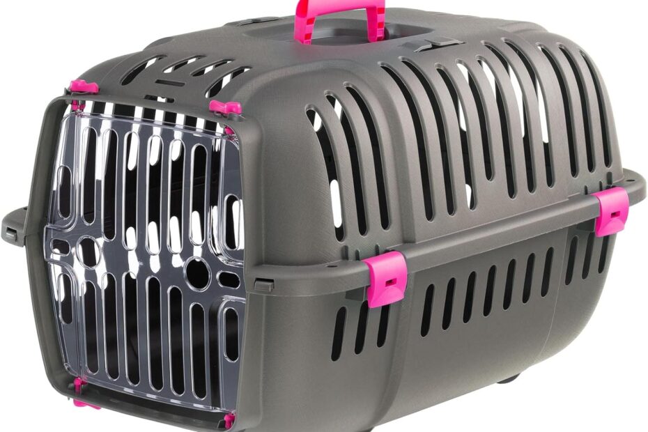 Travel in Style: Ferplast Jet Pet Carrier Review for Small Dogs and Cats