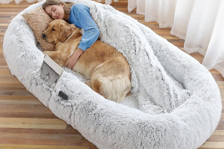 Ultimate Comfort: The Human Dog Bed Review - A Cozy Space for You and Your Pet!