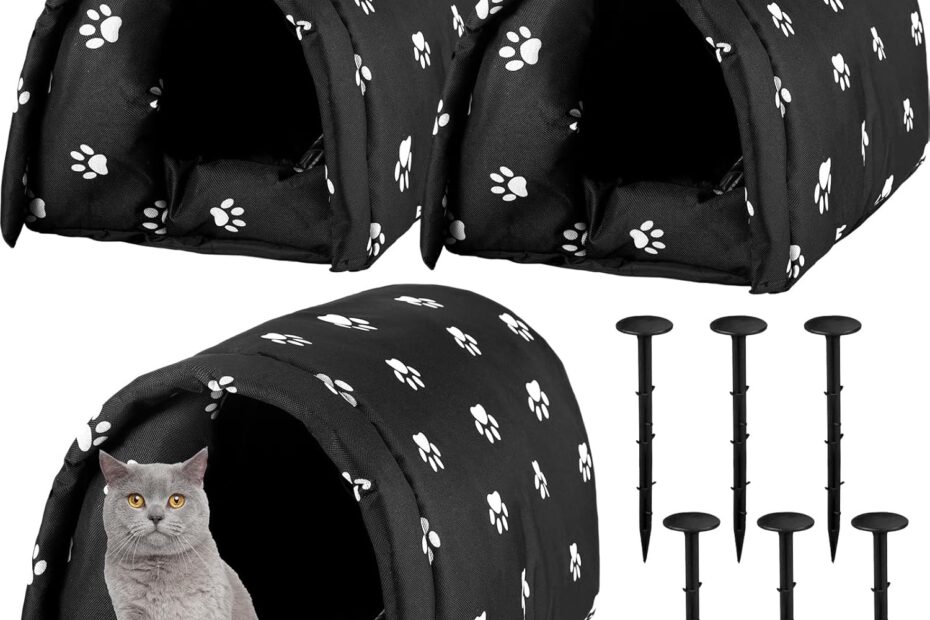 Cozy Winter Retreat: Outdoor Insulated Cat Houses Review
