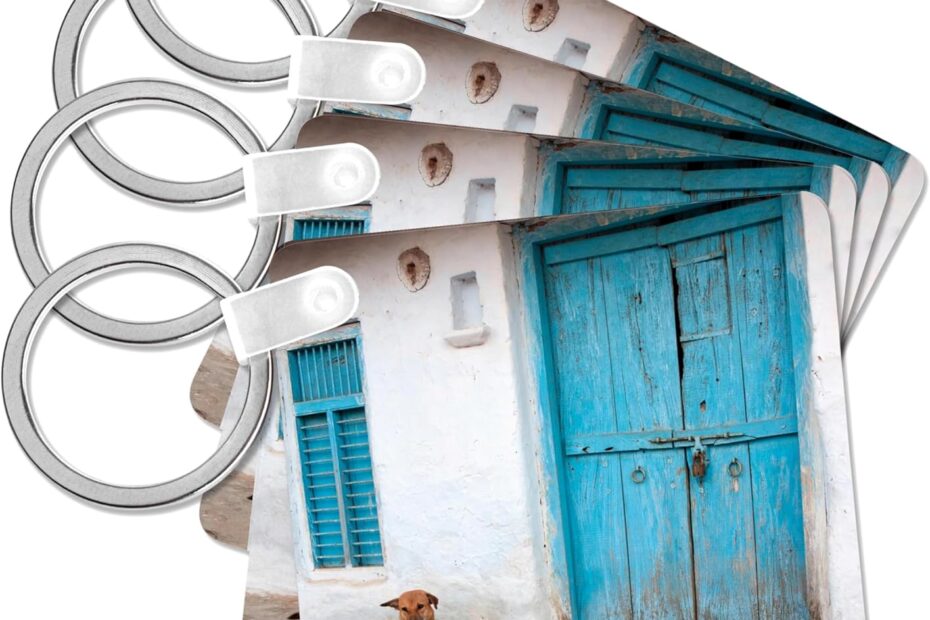 Charming Dog Keychain: A Slice of Jojawar, Rajasthan!