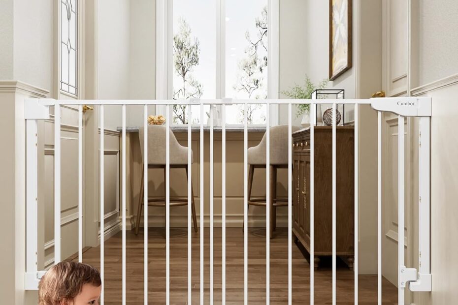 Secure Your Home: Cumbor 2-in-1 Baby & Dog Gate Review