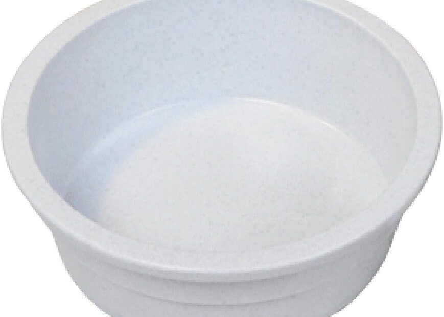 The Ultimate Large Solid Crock Pet Dish: A Review of Durability and Style!
