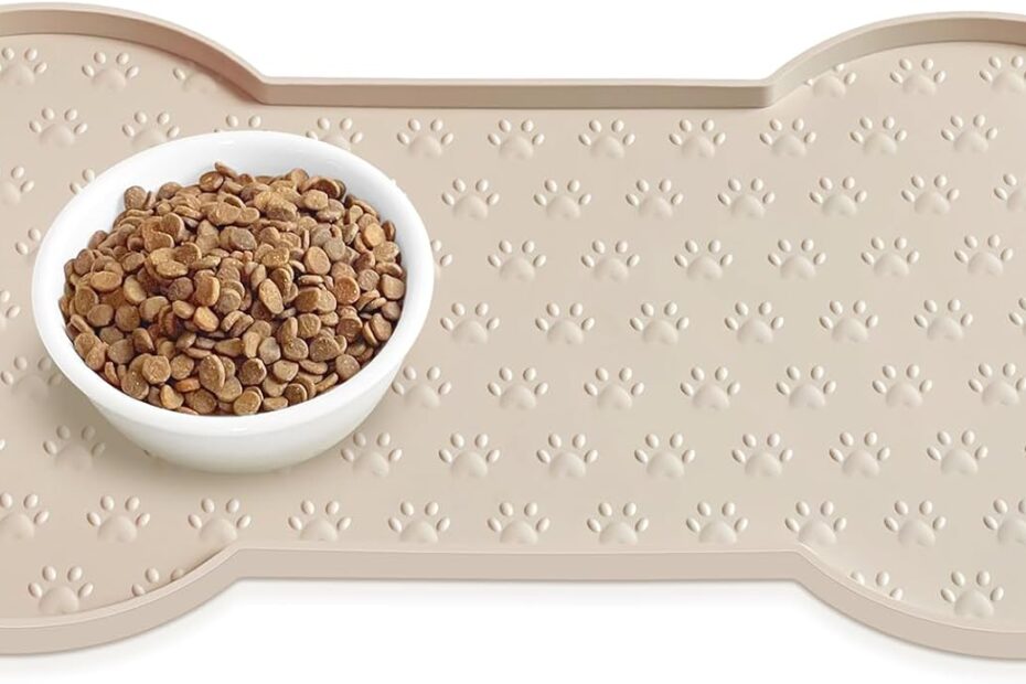 Ultimate Dog Food Mat: Stylish, Waterproof & Non-Slip Feeding Solution!