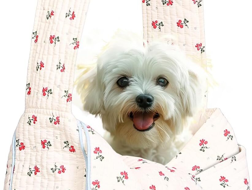 Chic & Comfortable: The Floral Pet Sling Carrier for Stylish Travels with Your Furry Friend!