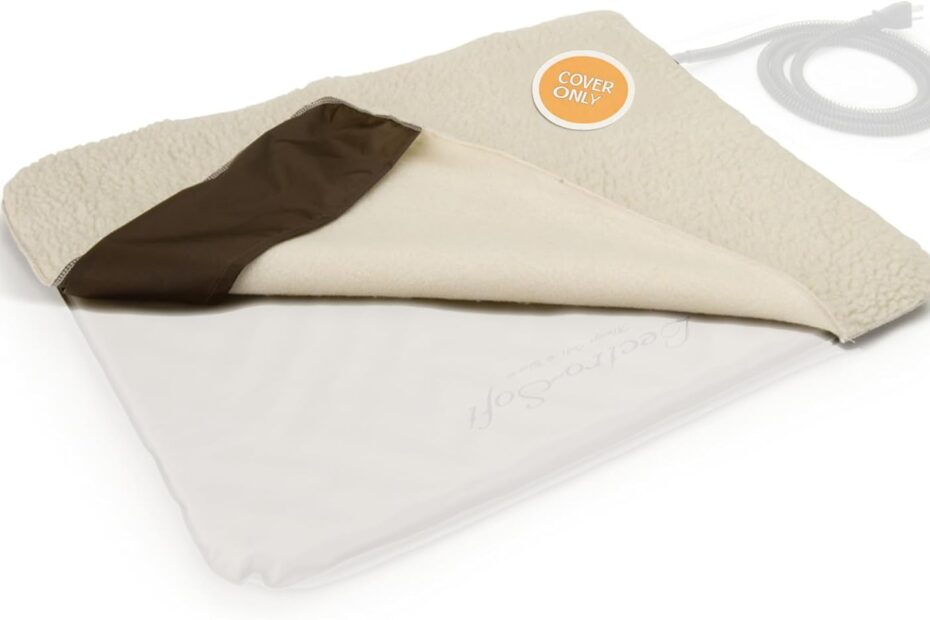 Cozy Comfort: The K&H Lectro-Soft Heated Cat Bed Cover Review