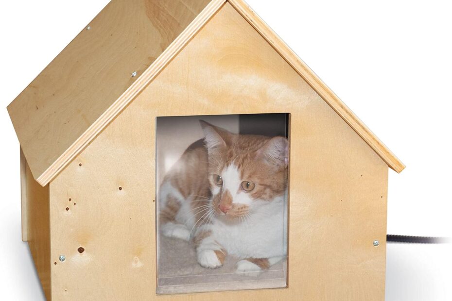 Cozy Up Your Cat: A Review of the K&H Thermo Birchwood Manor Heated Kitty Home