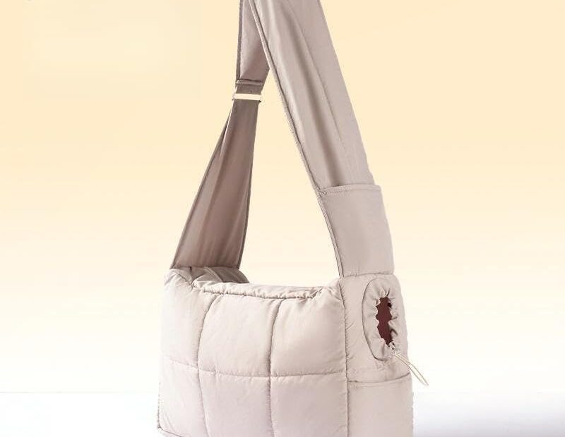 Escape-Proof Comfort: The Ultimate Quilted Sling Carrier for Cats & Small Dogs