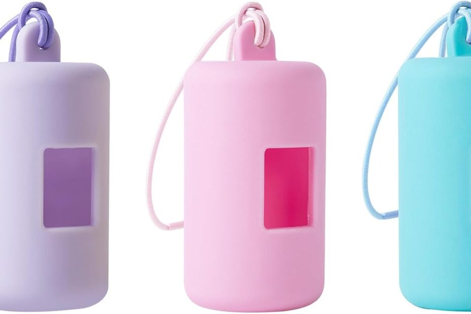 Tidy Up on the Go: Review of the 3Pack Dog Poop Bag Holder for Leash