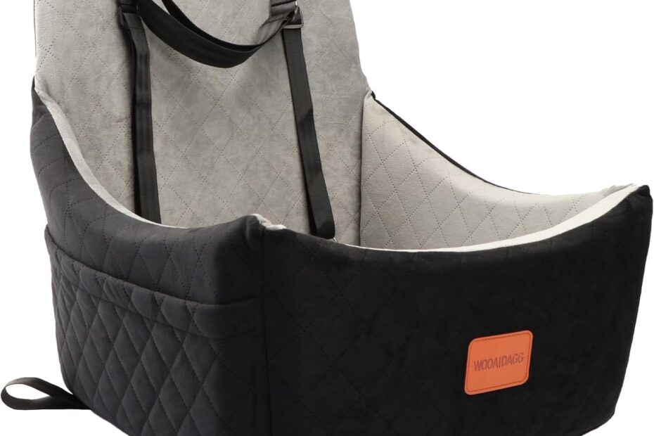 Ultimate Comfort: Review of the Dog Car Seat for Medium Dogs
