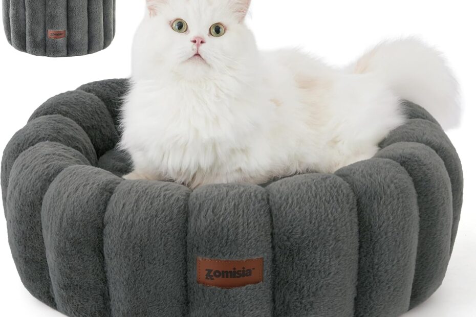 Cozy Comfort: Review of the Stylish Striped Donut Cat Bed for Your Furry Friend