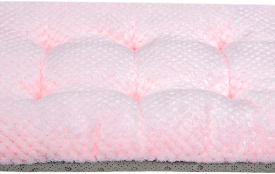 Pamper Your Pet: The WONDER MIRACLE Fuzzy Deluxe Bed Review