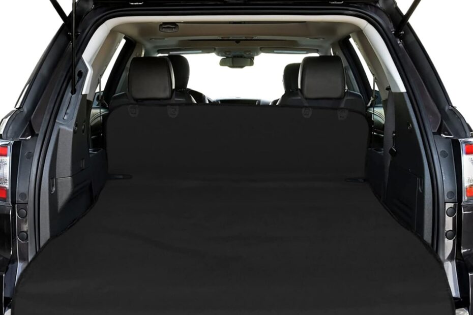 Protect Your SUV: F-color Waterproof Cargo Liner for Dogs Review
